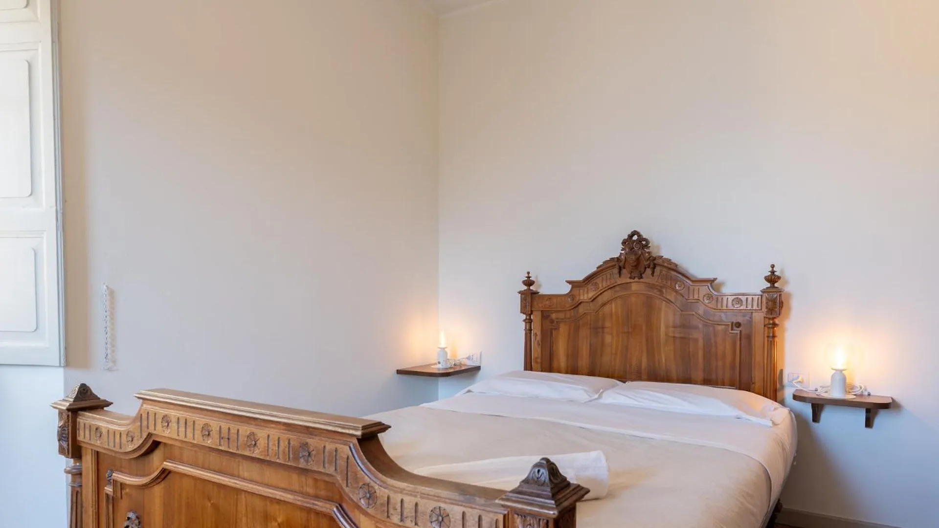 招待所 Chiave Di Volta Lovely Guesthouse With Terrace 瓦伦纳 意大利